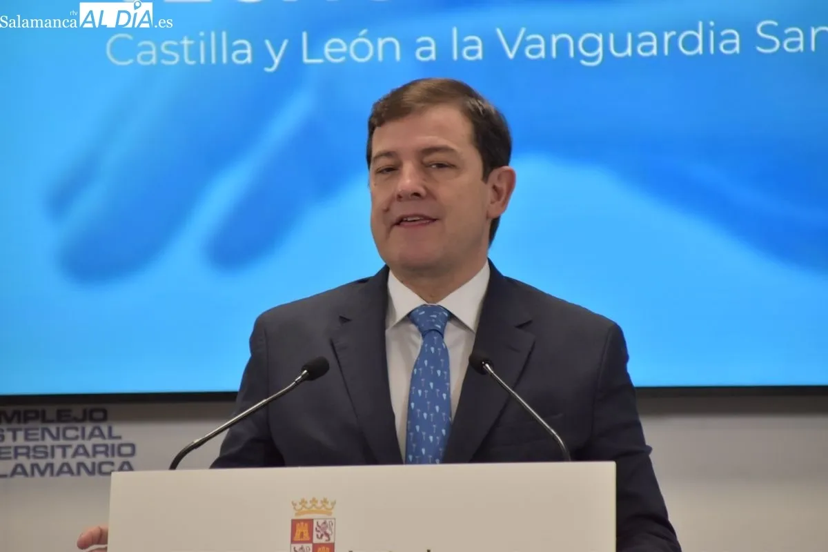 Presentación en el Hospital de Salamanca de la Tecnología HIFU, que mejora la vida de pacientes con Parkinson. Foto de Vanesa Martins