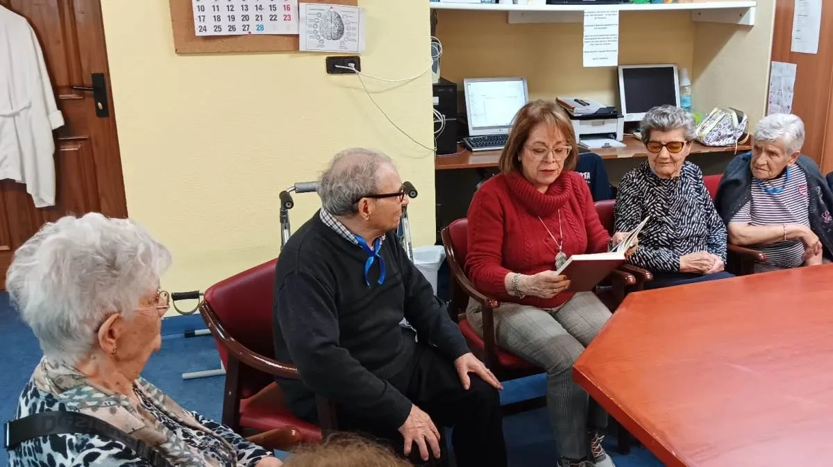Foto 3 - Obispo T&eacute;llez acoge el debut de los &lsquo;Voluntarios de la Palabra&rsquo;