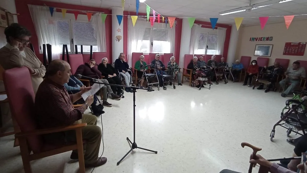 Foto 5 - Fuenteguinaldo recibe a los Voluntarios de la Palabra