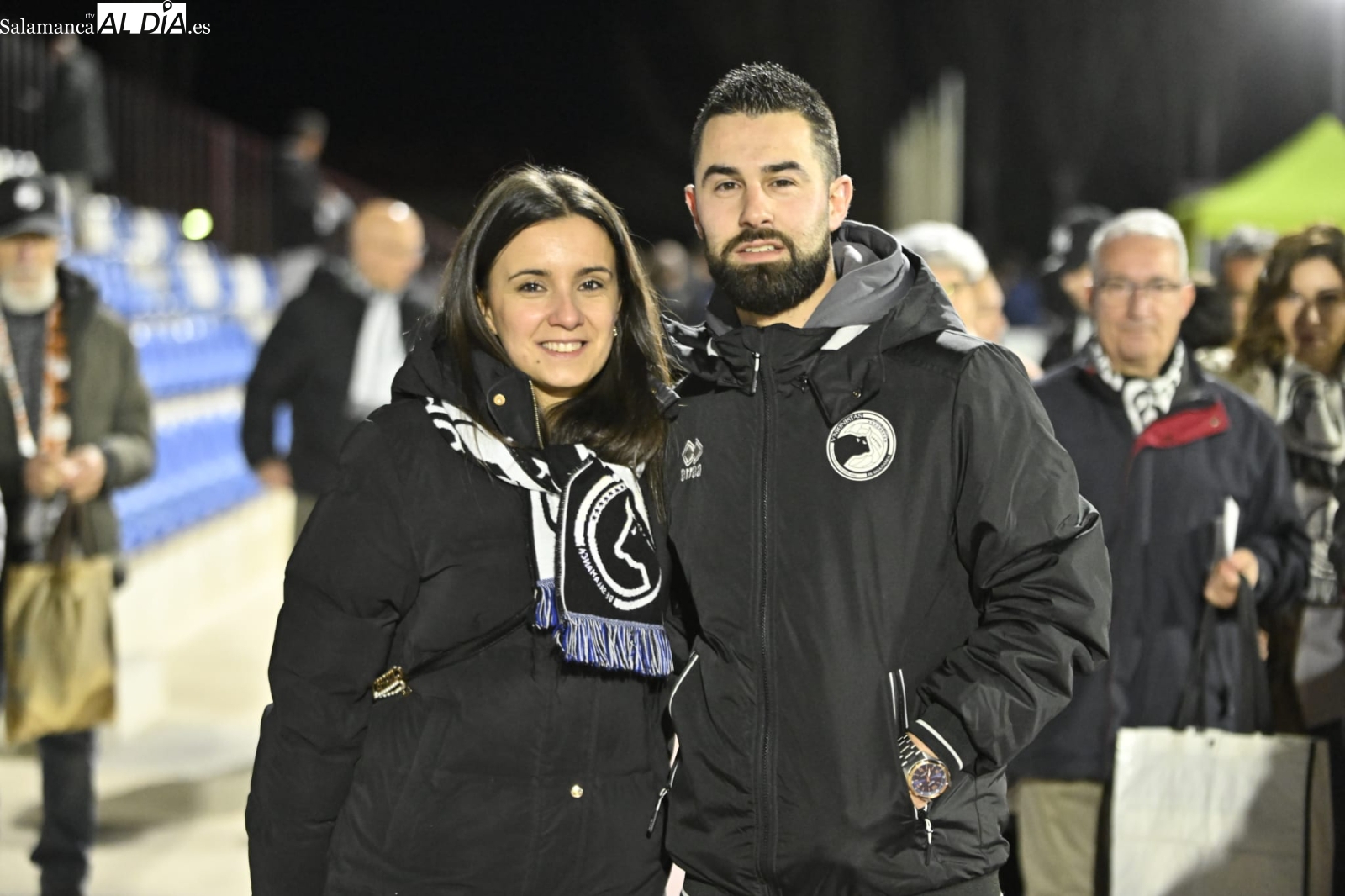 Ni San Valentín ni cenas románticas para una afición de Unionistas que prefiere ir al Reina Sofía (GALERÍA DE FOTOS)