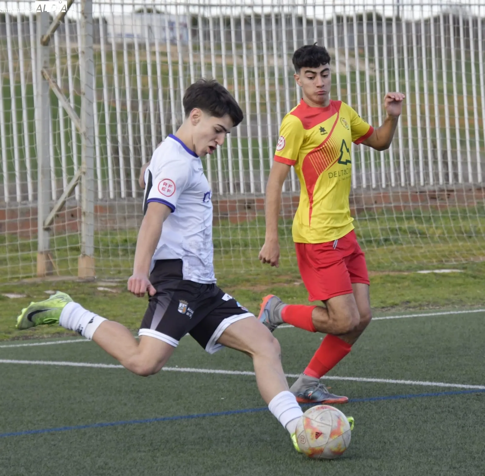 Foto 6 - El Salamanca UDS pierde con La Amistad (0-2)