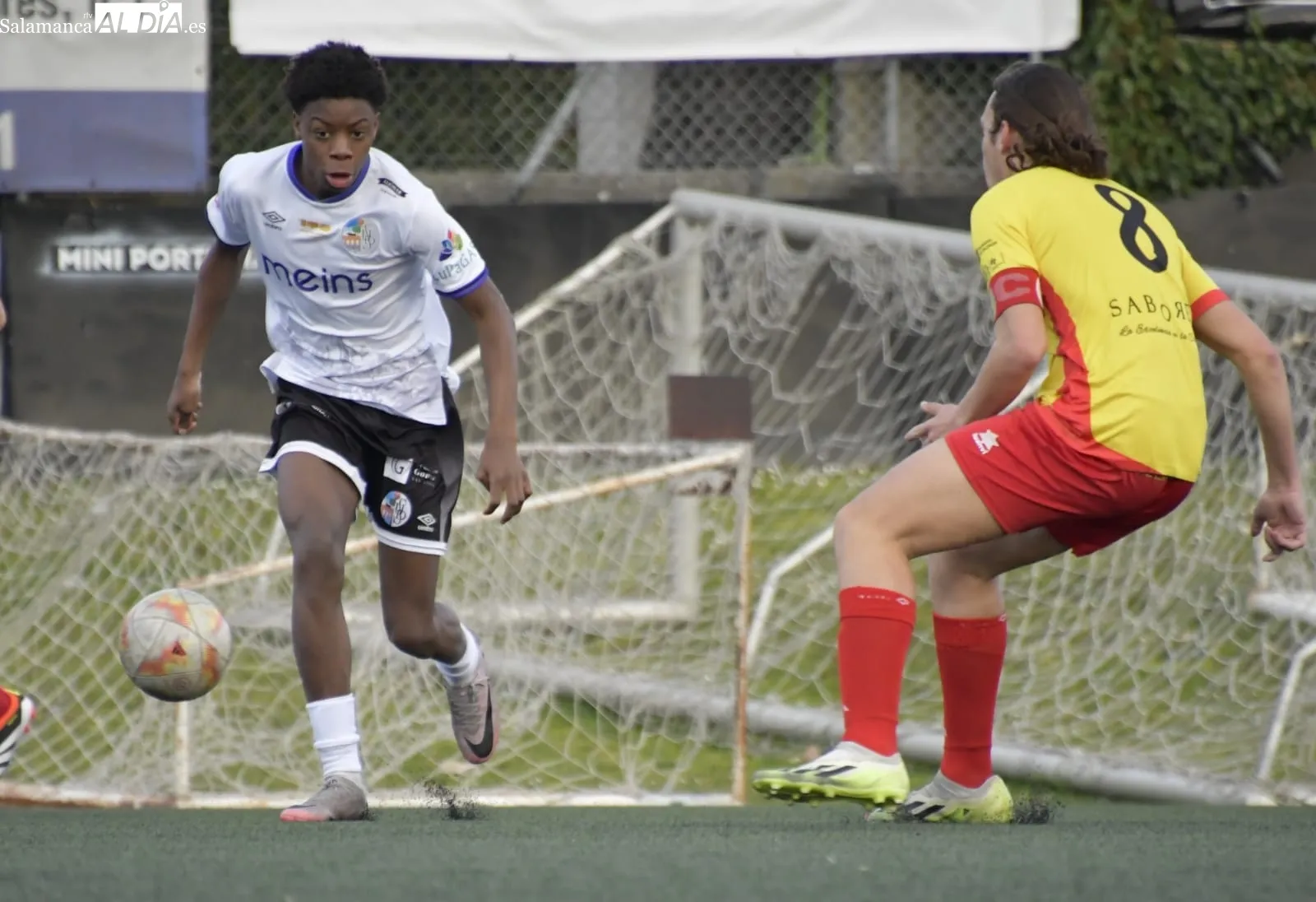 Foto 12 - El Salamanca UDS pierde con La Amistad (0-2)