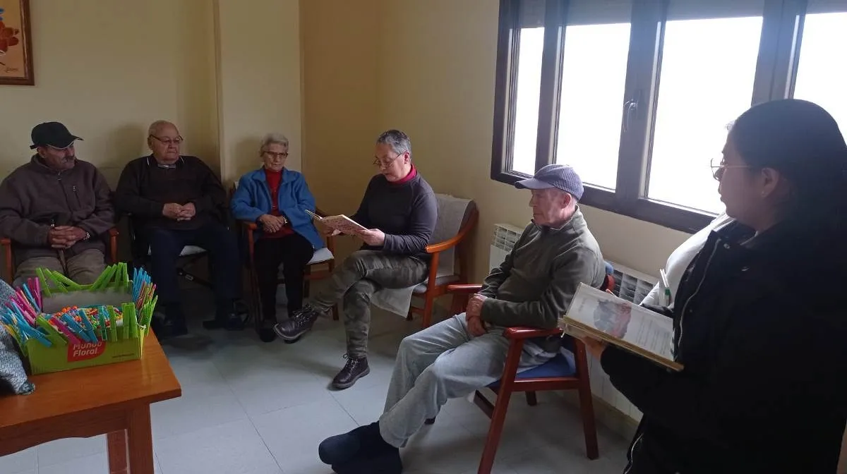 Foto 2 - AFAD recibe a los Voluntarios de la Palabra