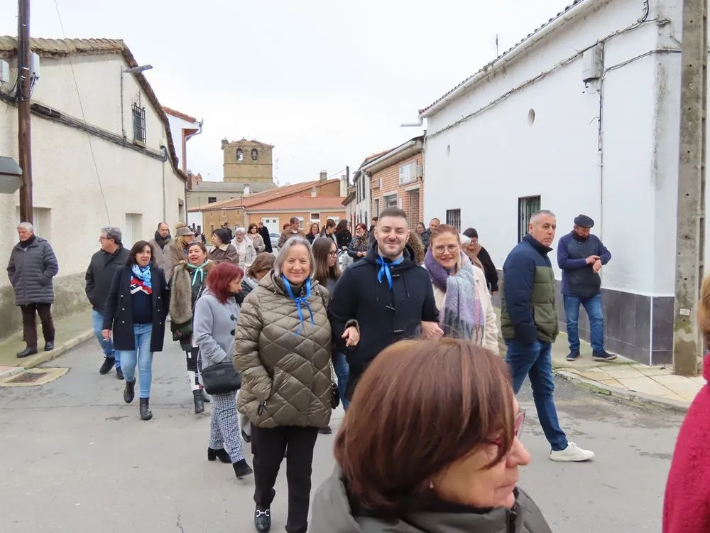 Foto 4 - Babilafuente despide en las calles y de manera masiva sus fiestas de San Blas