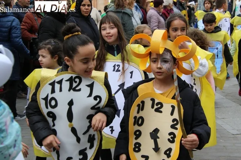 Foto 5 - Un Carnaval con arte, imaginaci&oacute;n y creatividad en el CEIP Santa Teresa