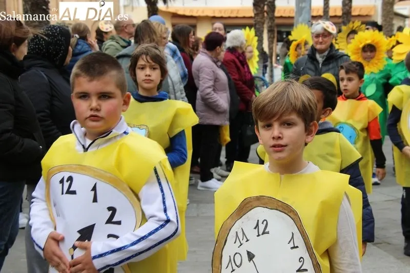 Foto 4 - Un Carnaval con arte, imaginaci&oacute;n y creatividad en el CEIP Santa Teresa