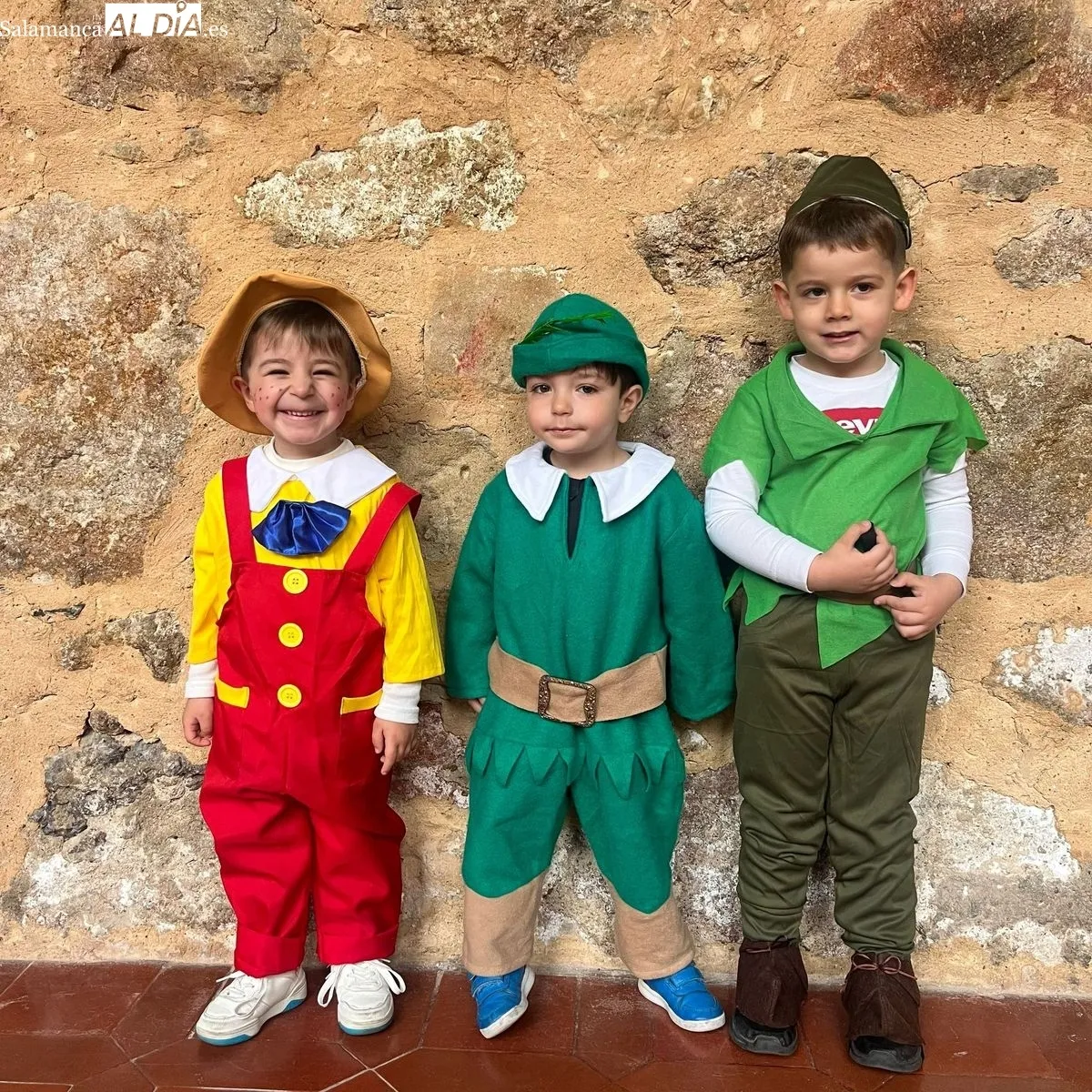 Disfraces y diversión para celebrar el Carnaval en el Colegio Sagrado Corazón - Jesuitinas de Salamanca