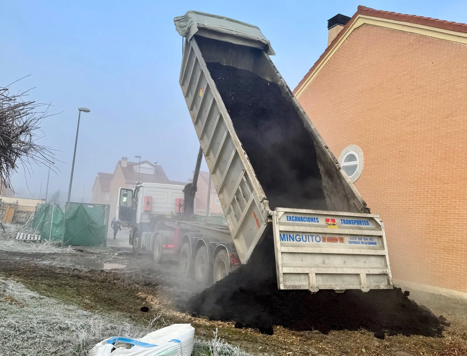 Foto 3 - Pe&ntilde;aranda se une al convenio transfronterizo 'Fronteira' y logra transformar 250 metros c&uacute;bicos de residuos vegetales en compost a coste cero