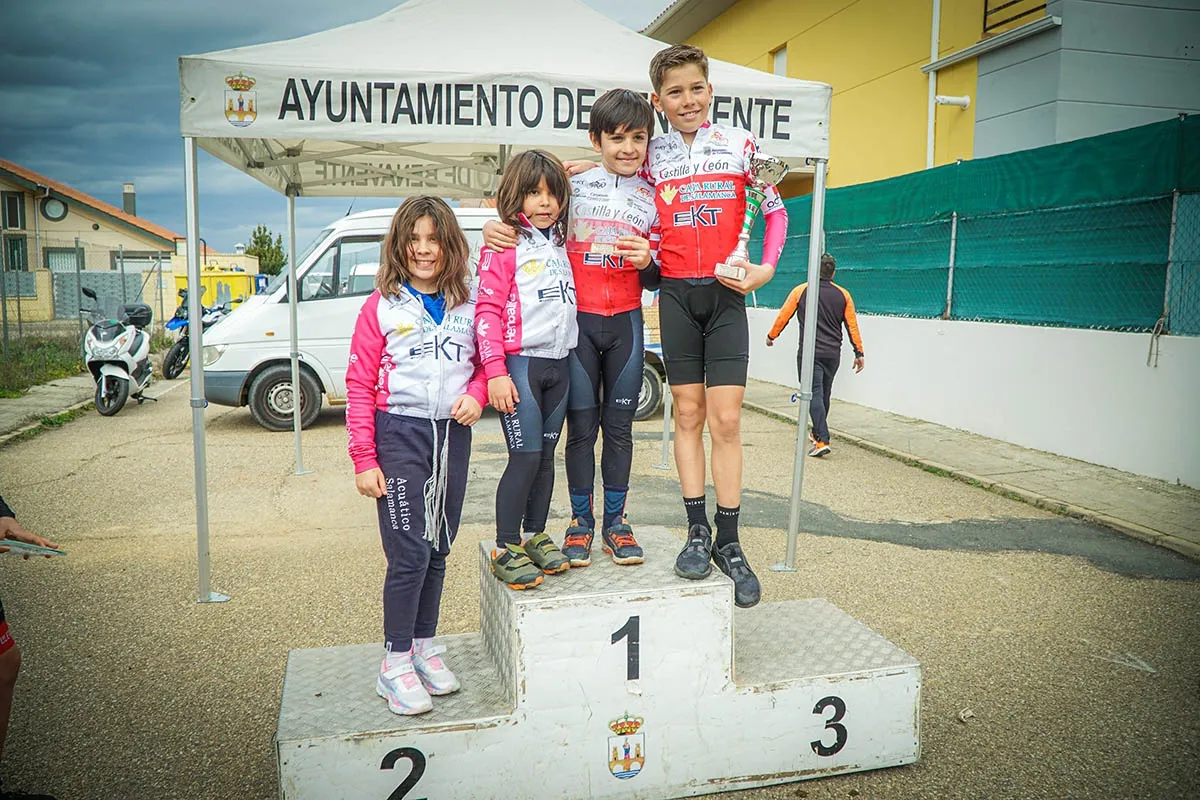 Gran fin de semana para las promesas del ciclismo salmantino 