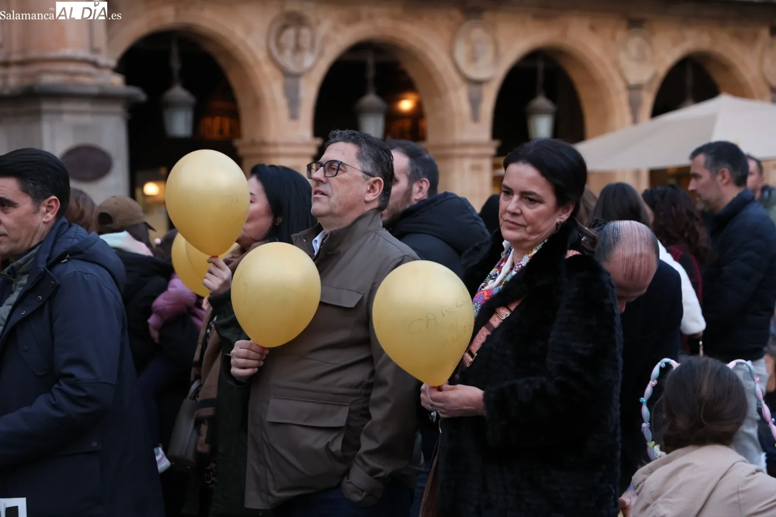 Suelta de globos en la Plaza Mayor de Salamanca | Fotos: David Sañudo
