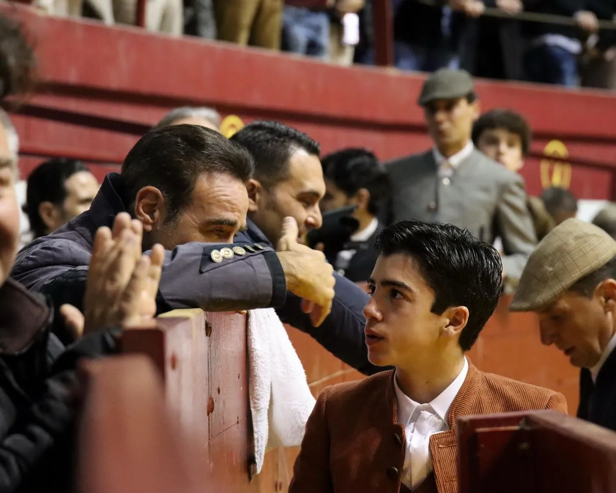 Marco Pérez corta un rabo en La Flecha