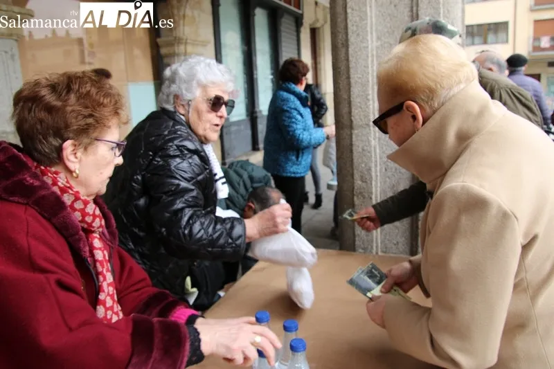 Foto 4 - Bocadillos con sabor a solidaridad en Alba de Tormes