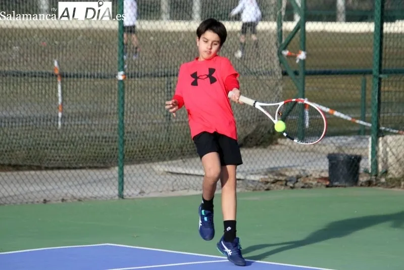Foto 9 - La primera fase del Provincial de tenis toca a su fin este s&aacute;bado en Alba de Tormes
