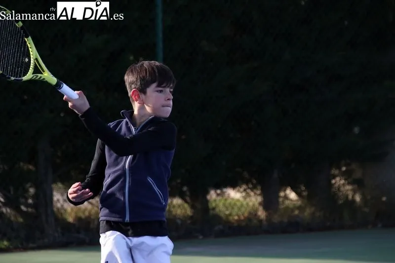 Foto 7 - La primera fase del Provincial de tenis toca a su fin este s&aacute;bado en Alba de Tormes