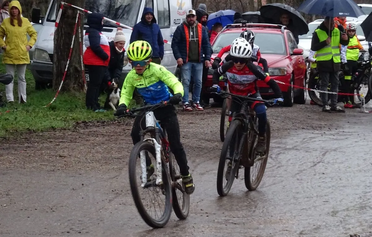 La Escuela de Ciclismo Salmantina en la Mini Vuelta a Burgos BTT