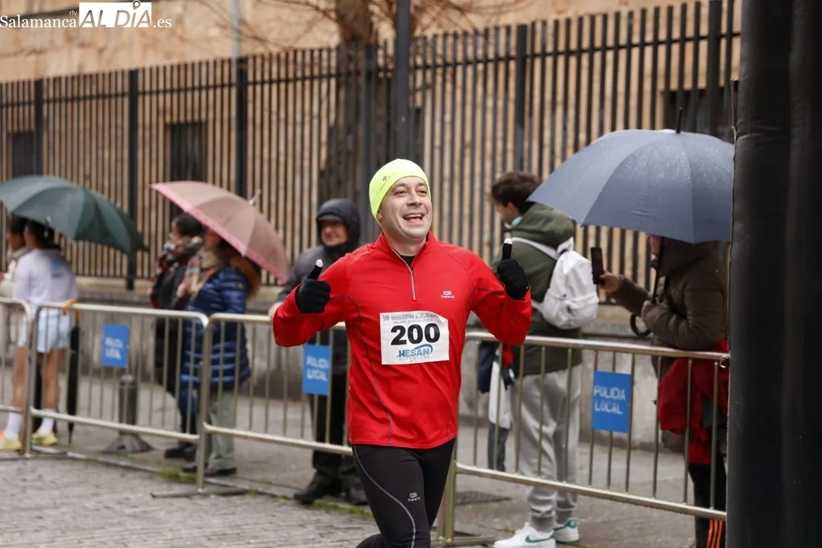 El frío y la nieve no frenan la participación en la IV Carrera Solidaria Colegio Maestro Ávila | FOTOS: David Sañudo 
