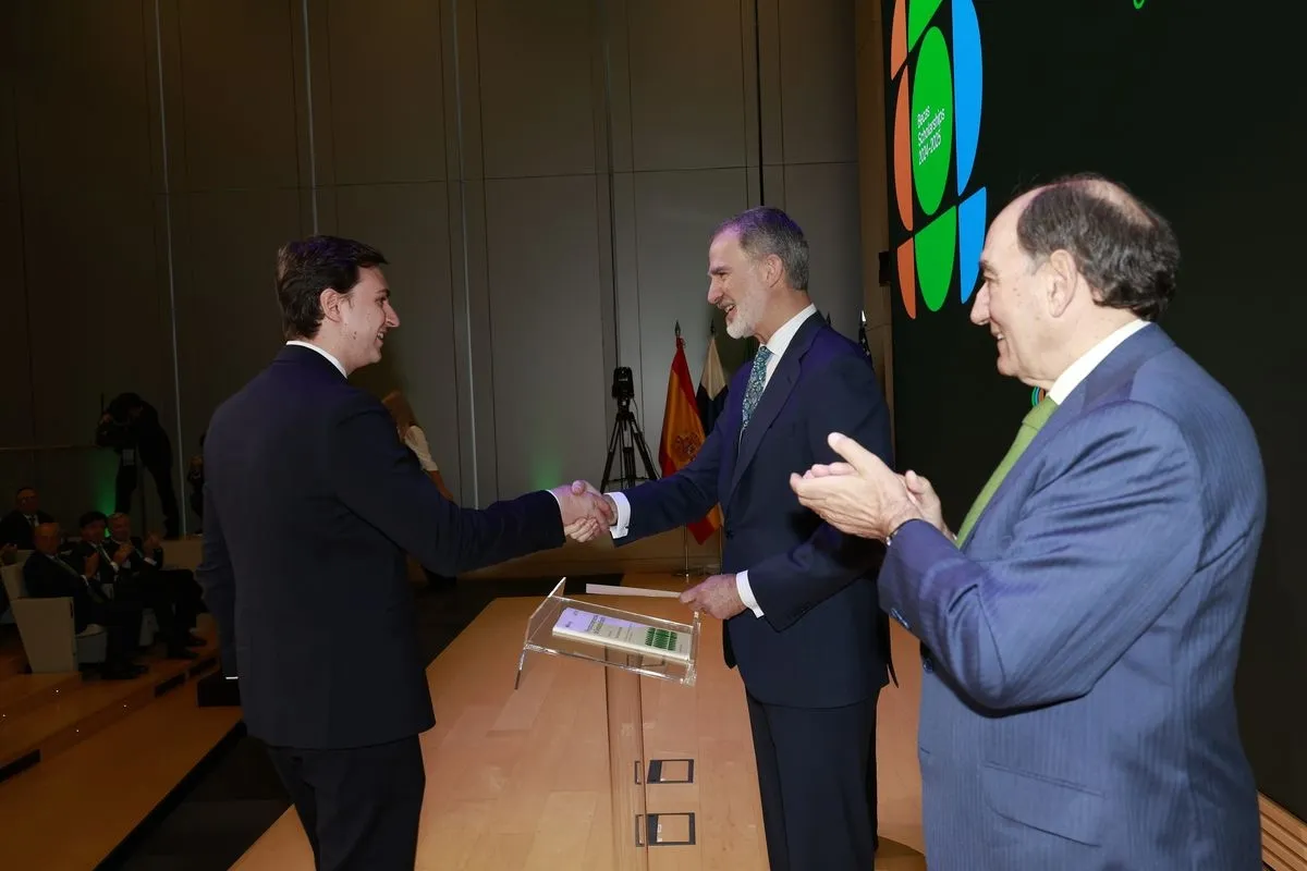 Entrega de las becas Iberdrola por parte de Felipe VI