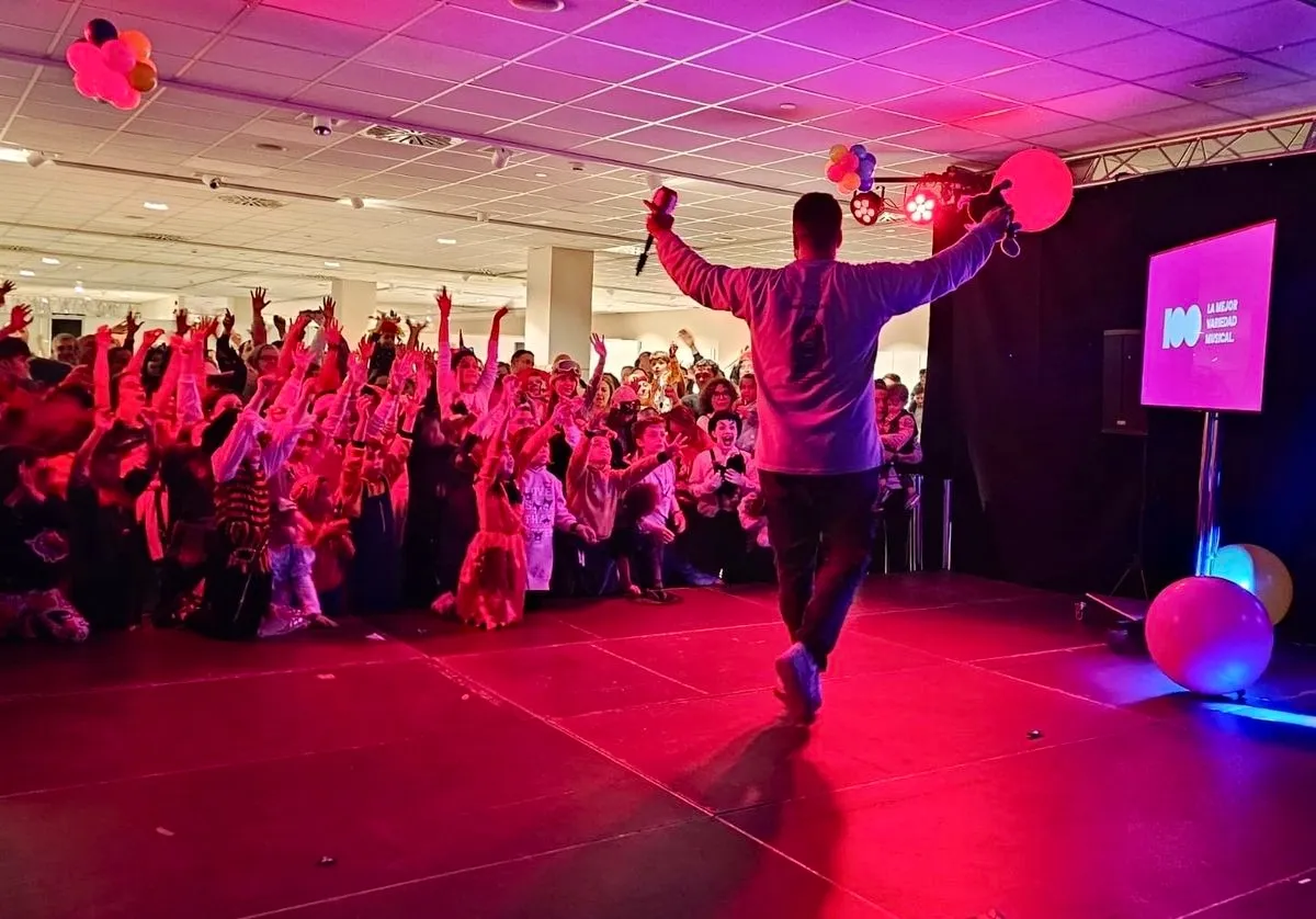 Foto 9 - Dale color al Carnaval: Un arranque espectacular en El Tormes