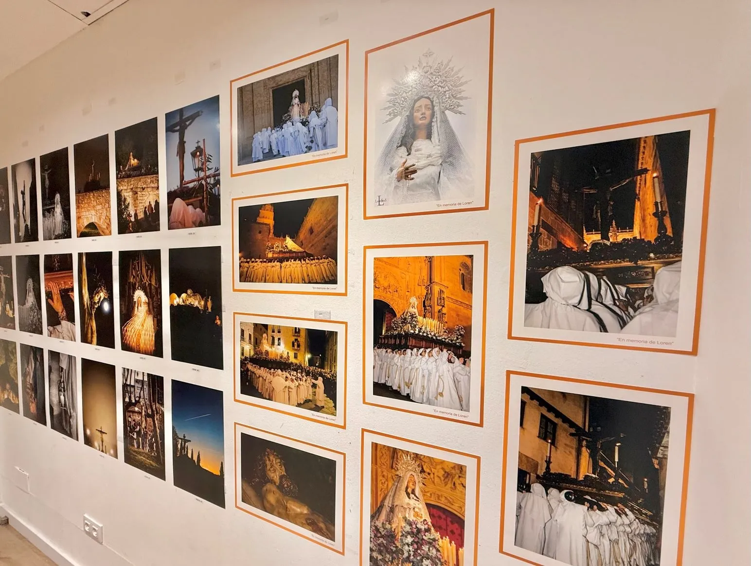 Exposición fotográfica de la Hermandad del Cristo del Amor y de la Paz en el Centro Comercial El Tormes 