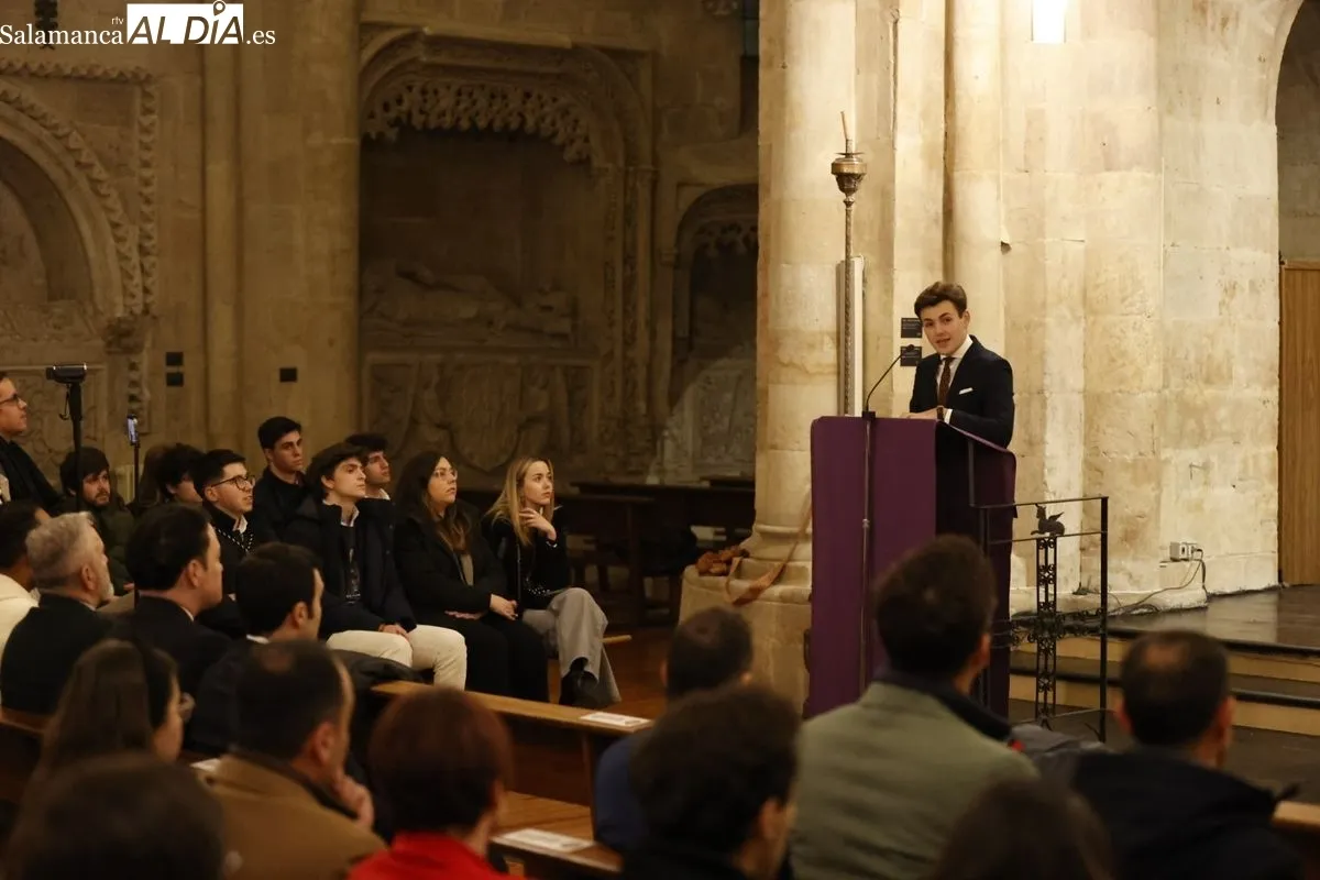 Pablo Mangas Martín, pregonero de la Semana Santa Joven 2025 en Salamanca | FOTOS: David Sañudo