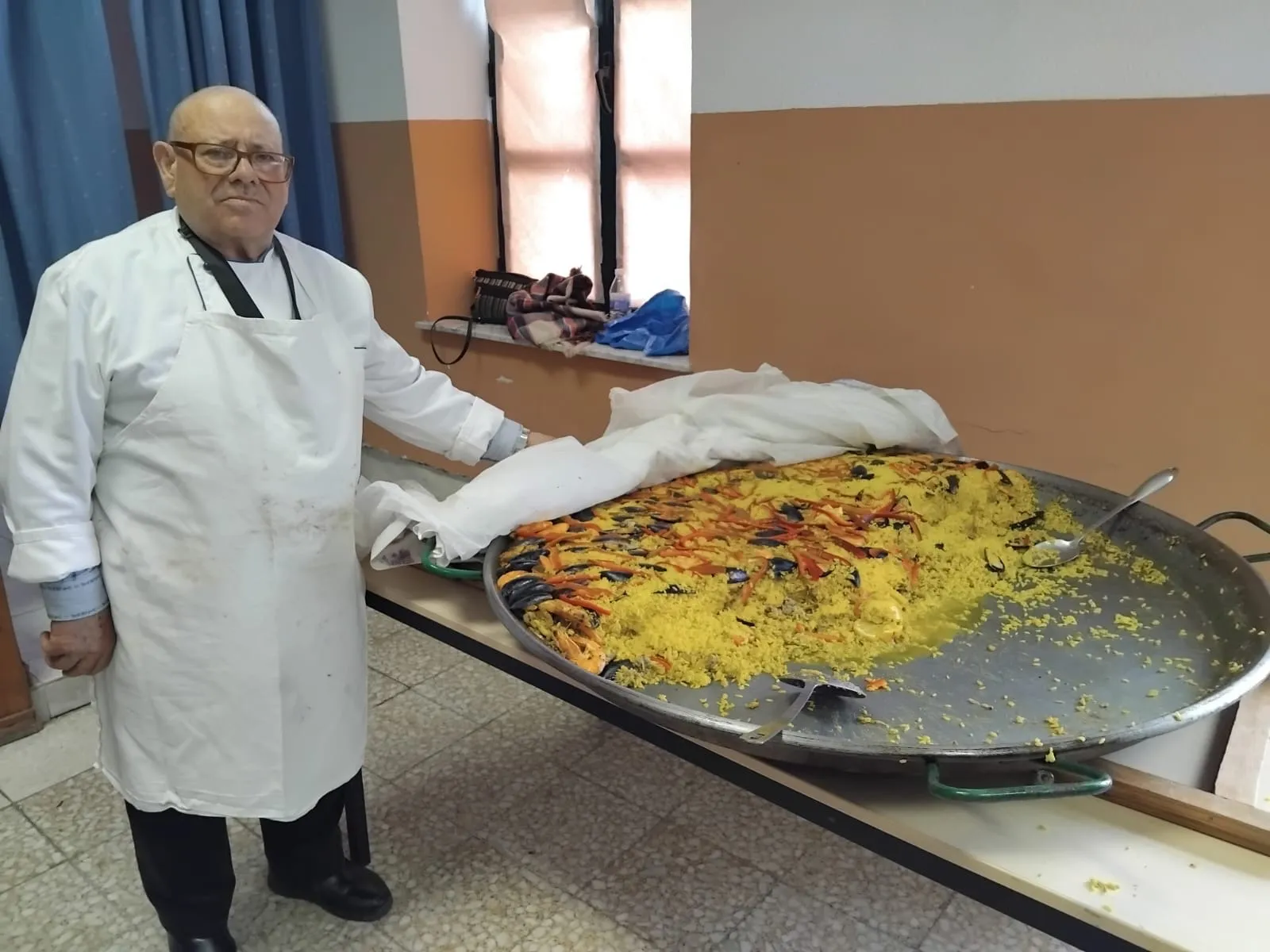 Foto 4 - M&aacute;s de 130 personas se re&uacute;nen en Cantalpino para celebrar el D&iacute;a del Padre gracias a la asociaci&oacute;n de mayores