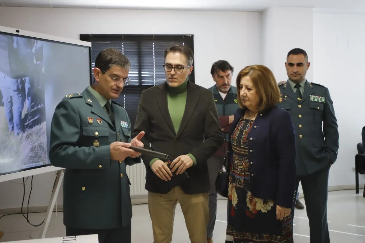Rueda de prensa sobre la detención de los autores del violento asalto de una casa en Puente del Congosto. Foto de Ángel Puma