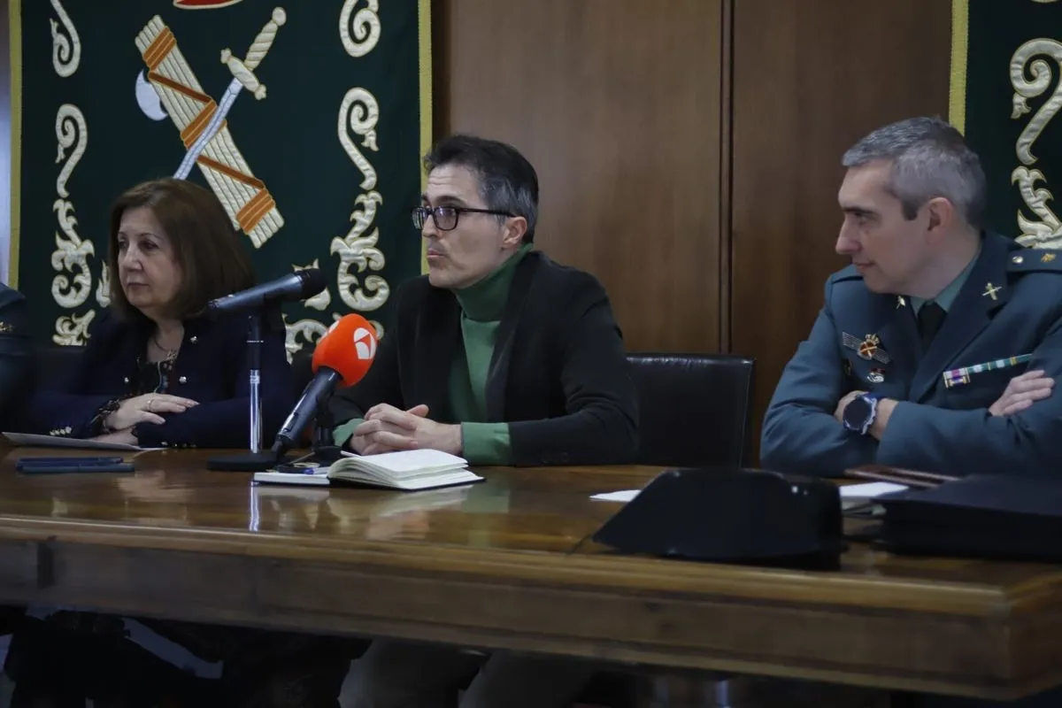 Rueda de prensa sobre la detención de los autores del violento asalto de una casa en Puente del Congosto. Foto de Ángel Puma