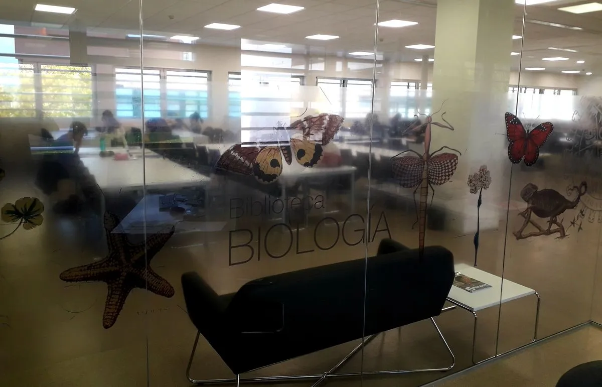 Biblioteca de Biología y Biotecnología de la Universidad de Salamanca, en el paseo Universidad de Coimbra, 7, en el Campus Unamuno