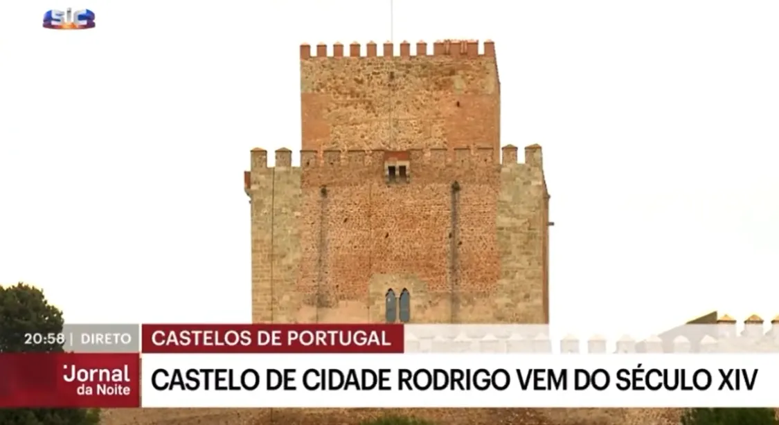 Foto 3 - La cadena portuguesa SIC emite un reportaje en torno al Castillo de Ciudad Rodrigo