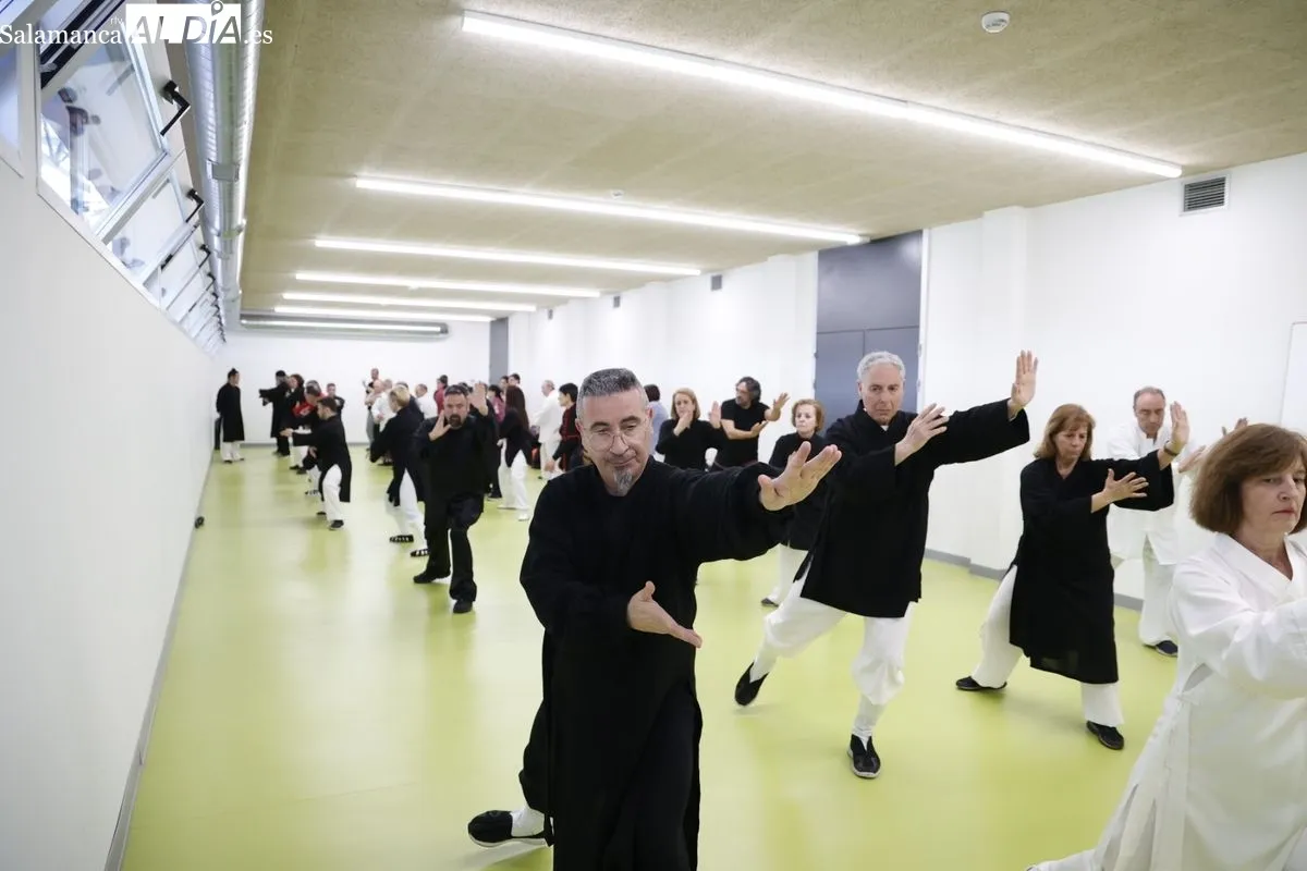 Curso de Taijiquan con el maestro Xu Benli en el pabellón Lazarillo de Tormes de Salamanca. Fotos: David Sañudo