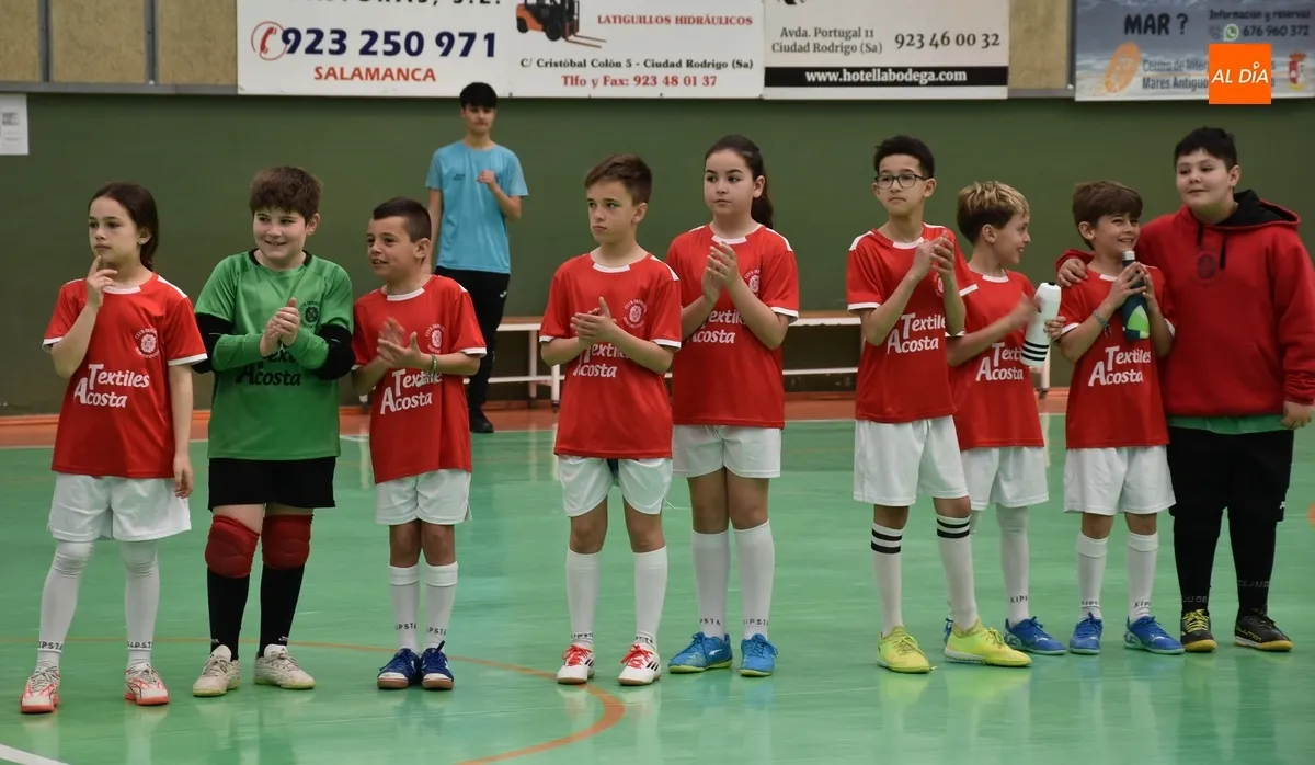 Foto 3 - El Benjam&iacute;n A del III Columnas se corona campe&oacute;n de los Juegos Escolares