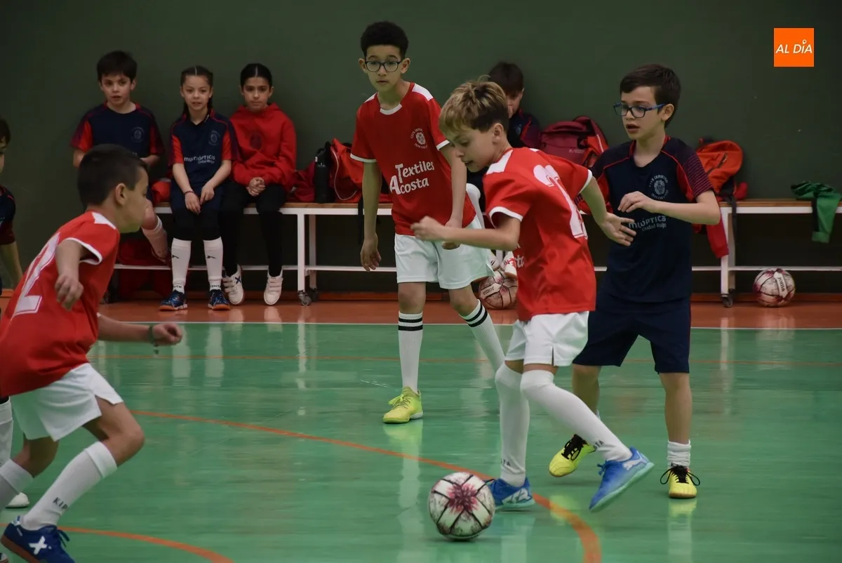 Foto 8 - El Benjam&iacute;n A del III Columnas se corona campe&oacute;n de los Juegos Escolares