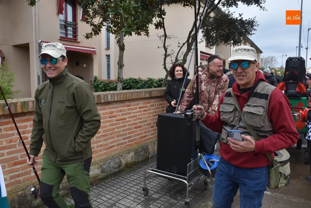 Foto 3 - Los Desperdigaos festejan sus 15 a&ntilde;os en una jornada marcada por los disfraces entre los mirobrigenses
