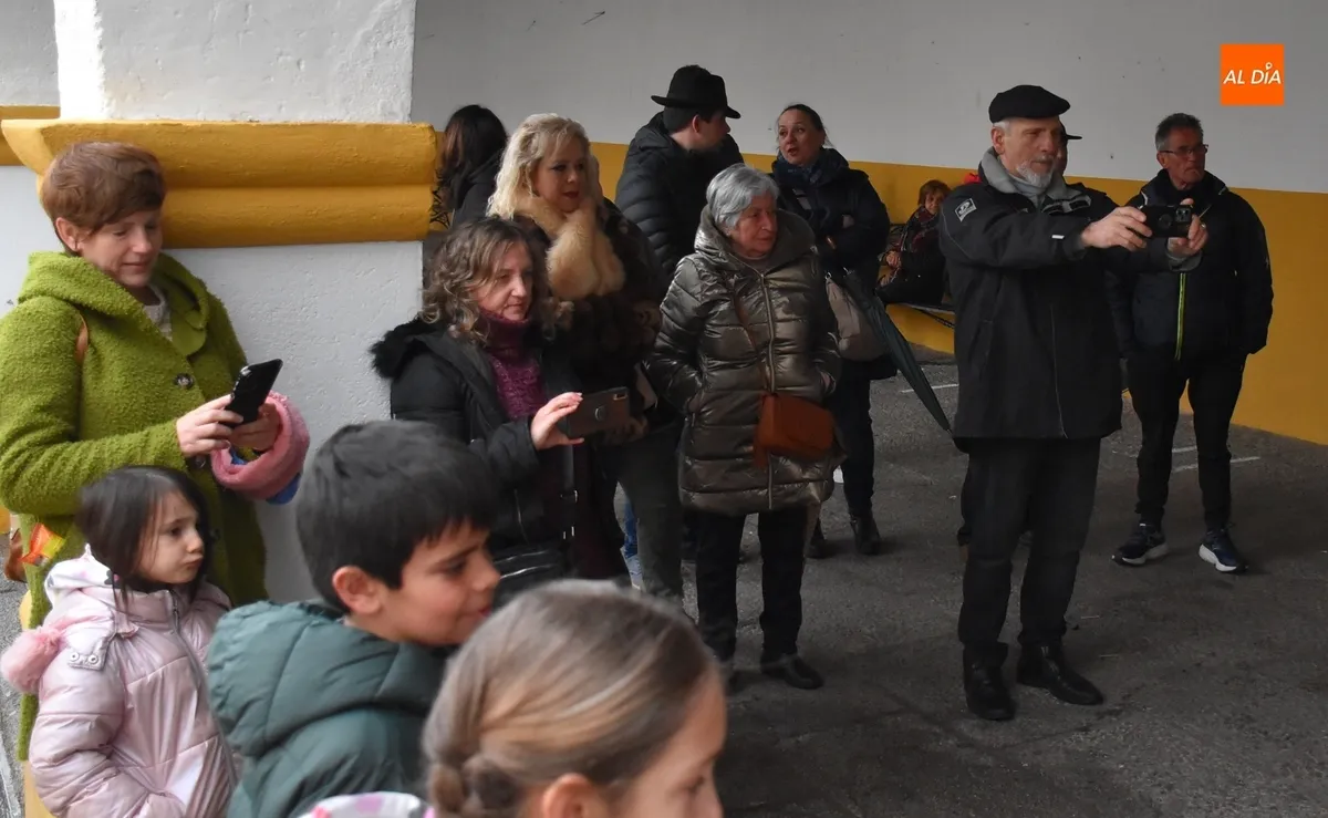 Foto 6 - El novedoso Encuentro de Tamborileros pone el broche a la Feria de Botijeros