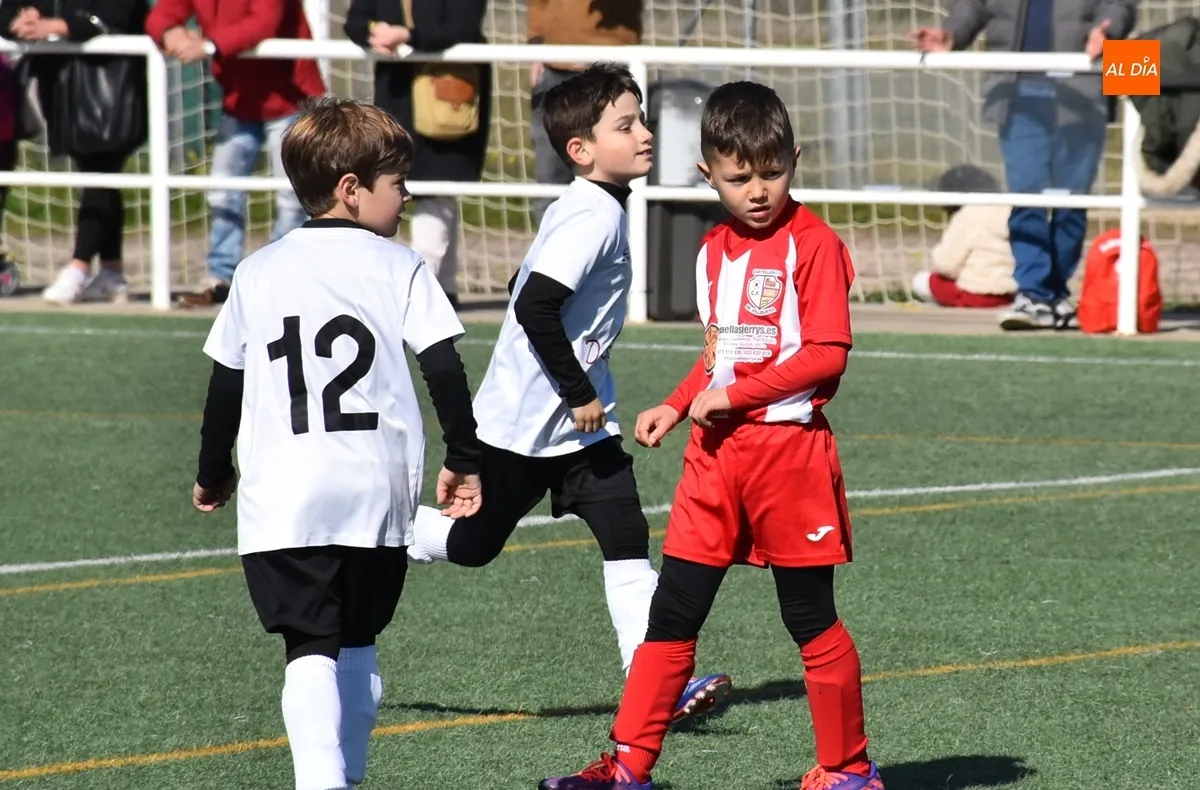 Foto 6 - #M [14-16 MAR] El Prebenjam&iacute;n del Ciudad Rodrigo estrena con una goleada su status de ascendido