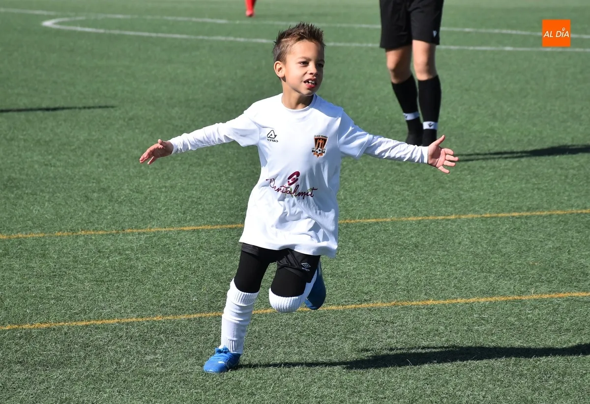 Foto 9 - #M [14-16 MAR] El Prebenjam&iacute;n del Ciudad Rodrigo estrena con una goleada su status de ascendido