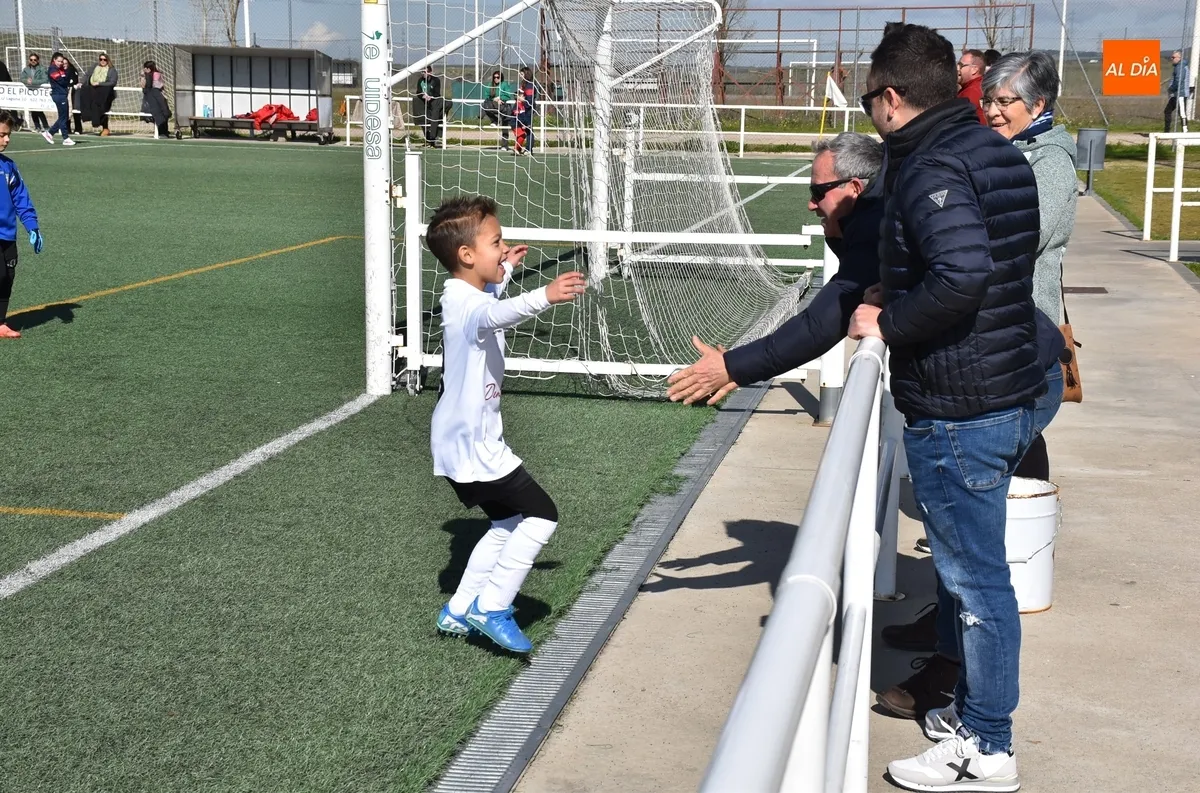 Foto 10 - #M [14-16 MAR] El Prebenjam&iacute;n del Ciudad Rodrigo estrena con una goleada su status de ascendido
