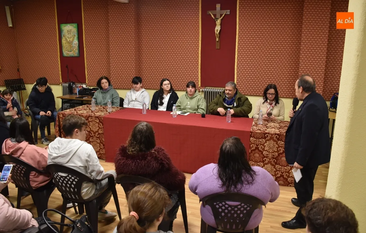 Foto 2 - San Andr&eacute;s profundiza en los grupos de Nueva Evangelizaci&oacute;n vinculados a la Parroquia