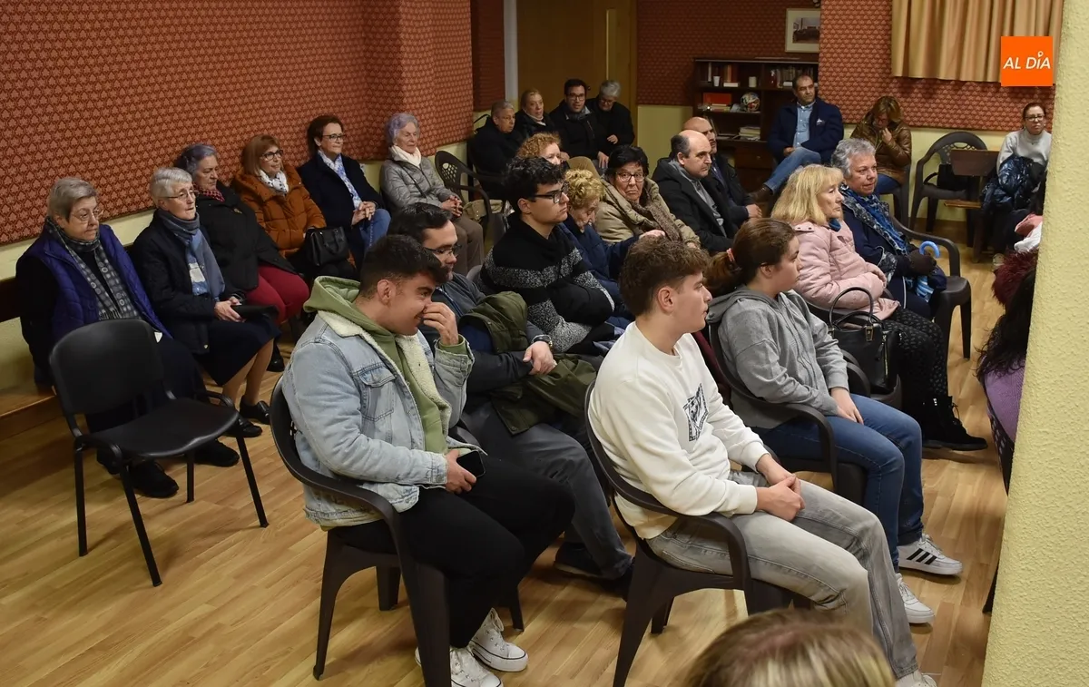 Foto 7 - San Andr&eacute;s profundiza en los grupos de Nueva Evangelizaci&oacute;n vinculados a la Parroquia