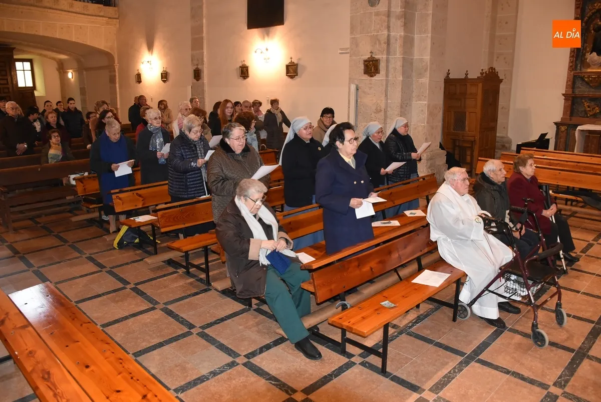 Foto 4 - El Seminario Civitatense conmemora con una eucarist&iacute;a al patr&oacute;n de los Seminarios