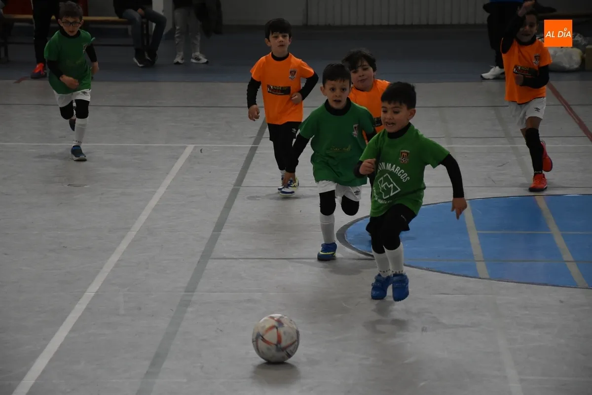 Foto 5 - La Liga Prebenjam&iacute;n del Ciudad Rodrigo disputa a cubierto su 2&ordf; jornada