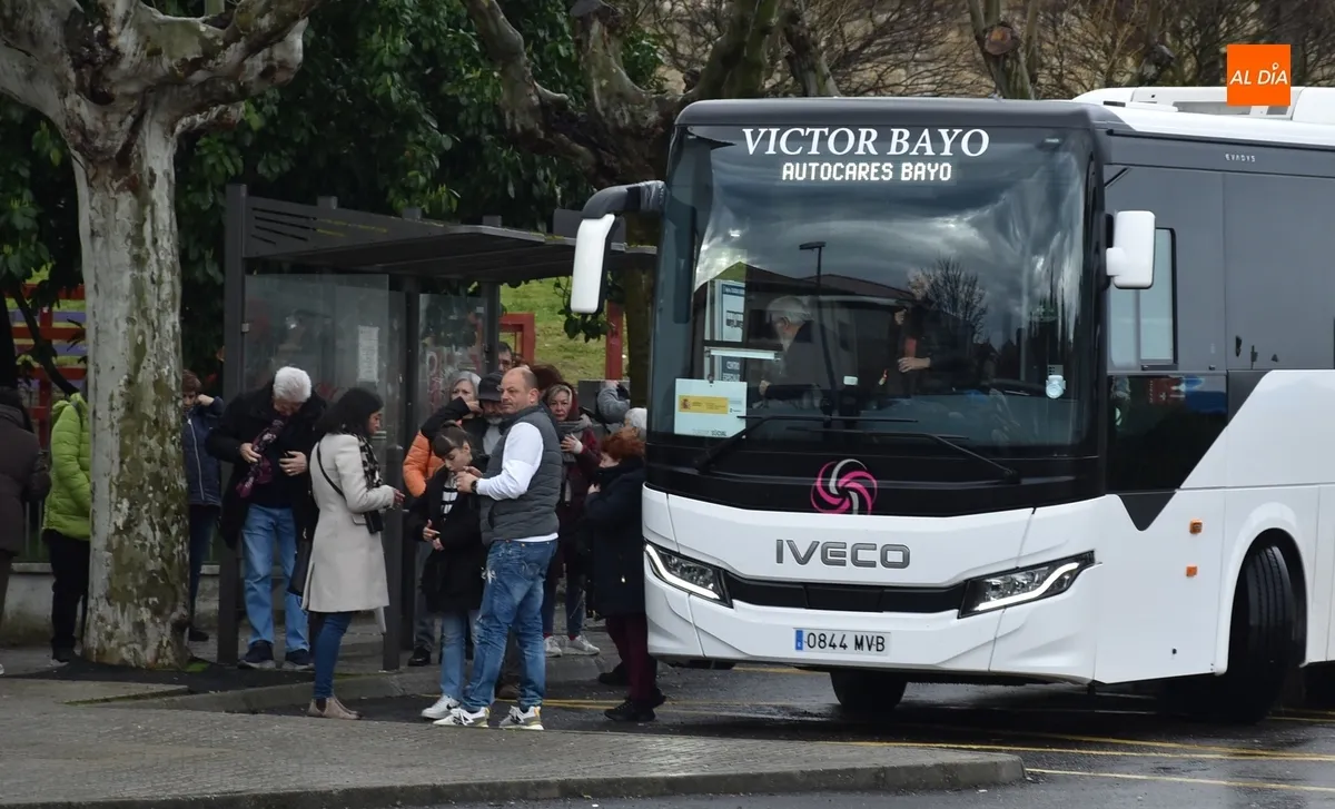 Foto 5 - Turistas de Cantabria y La Rioja recorren Mir&oacute;briga en pleno Mi&eacute;rcoles de Ceniza