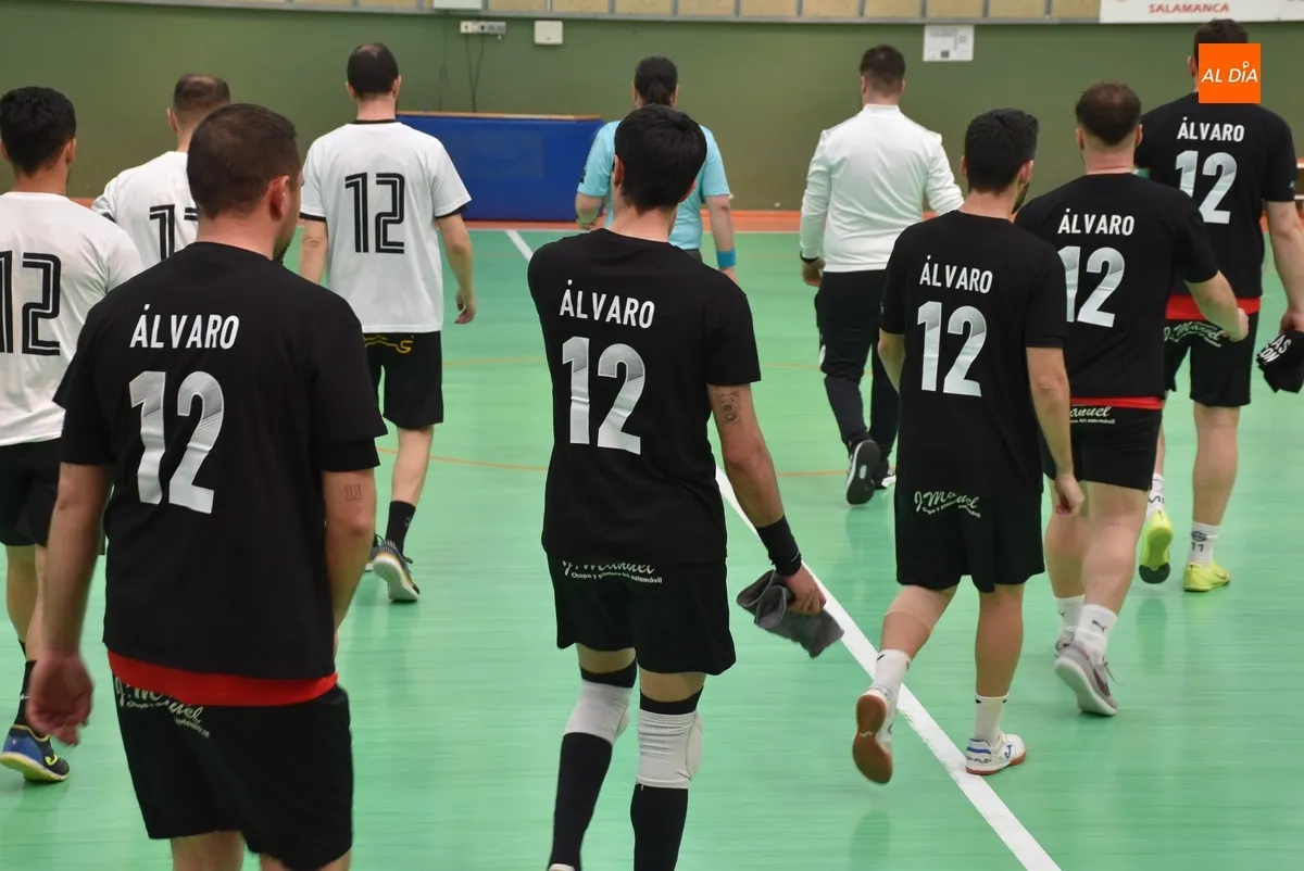 Foto 2 - El l&iacute;der de Futormes, Paradinas de San Juan, impone su efectividad ante el Mir&oacute;briga Futsal