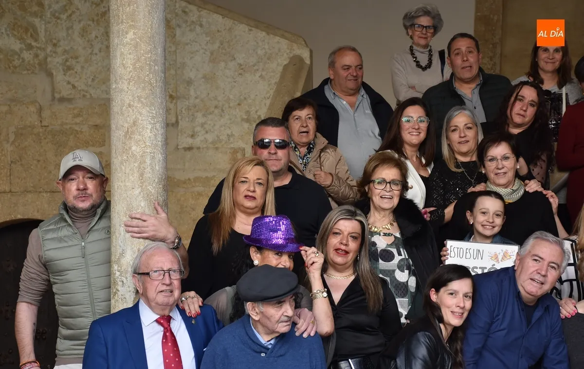 Foto 3 - Matilde Castilla recibe una fiesta sorpresa por su inminente 90 cumplea&ntilde;os