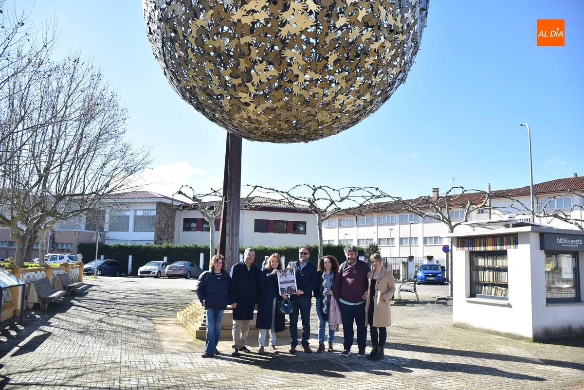 Foto 2 - El IES Tierra recibe a los responsables portugueses del proyecto transfronterizo en el que participa