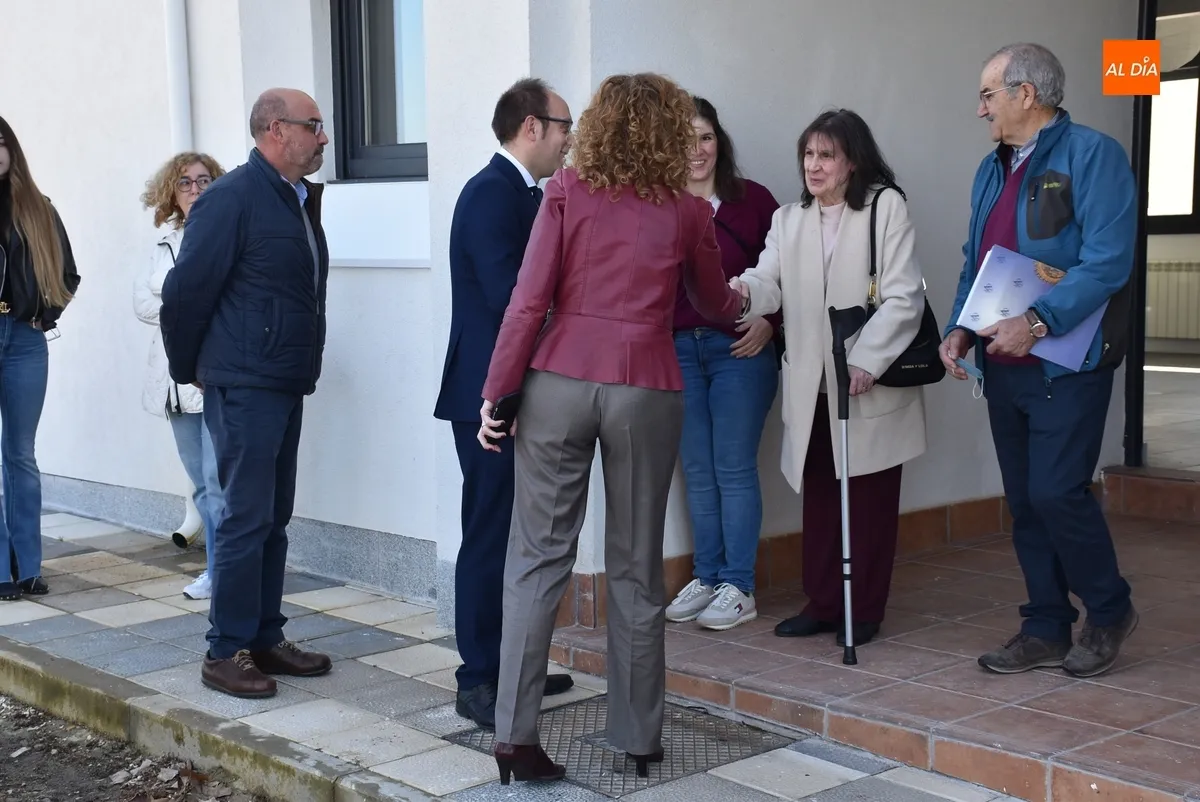 Foto 4 - Entregadas las llaves de las viviendas ya adjudicadas en el antiguo Parque de Obras P&uacute;blicas