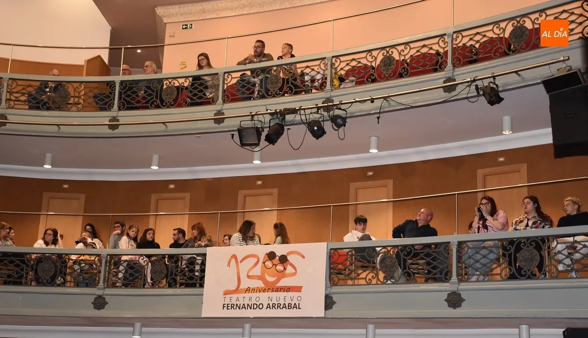 Foto 5 - El Teatro Nuevo se queda peque&ntilde;o para disfrutar del 2&ordm; certamen &lsquo;Toques de Esperanza&rsquo;