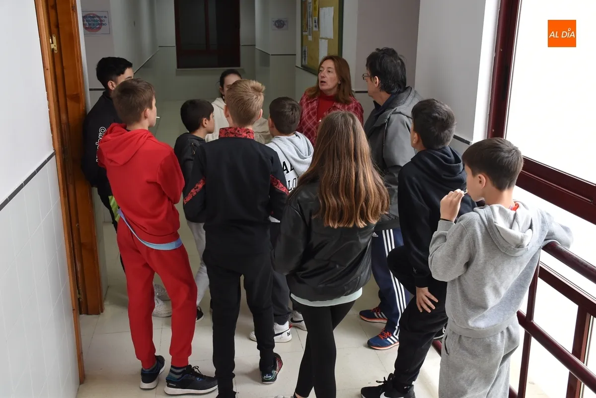 Foto 6 - Los IES mirobrigenses abren sus puertas a los alumnos de 6&ordm; de Primaria