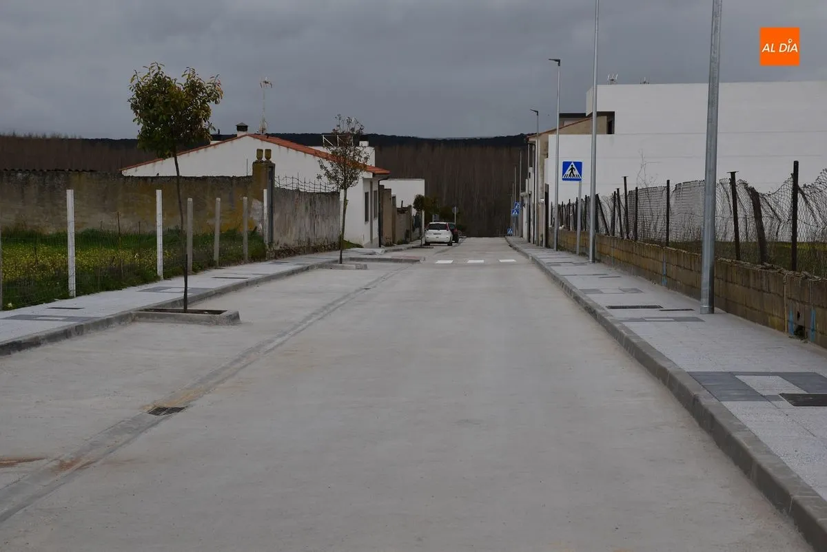 Foto 4 - Finalizada la 2&ordf; fase de la urbanizaci&oacute;n de la calle Las Canteras