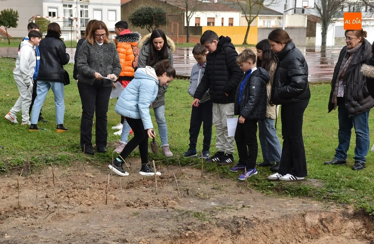 Foto 5 - Los IES reciben a los alumnos de 6&ordm; de la comarca y de El Puente